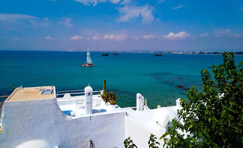 Hammamet : La médina blanche et la mer méditerranéen